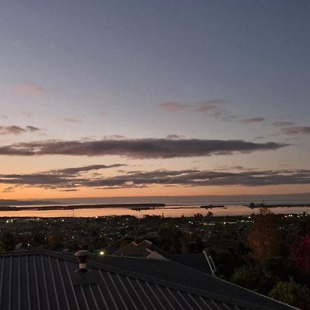 View On Kihilla Apartment Richmond Luaran gambar